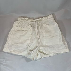 Universal threads shorts